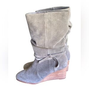 Violet & Red Jordy Gray Suede Wedge Heel Slouchy Mid Calf Women’s Boot Size 8